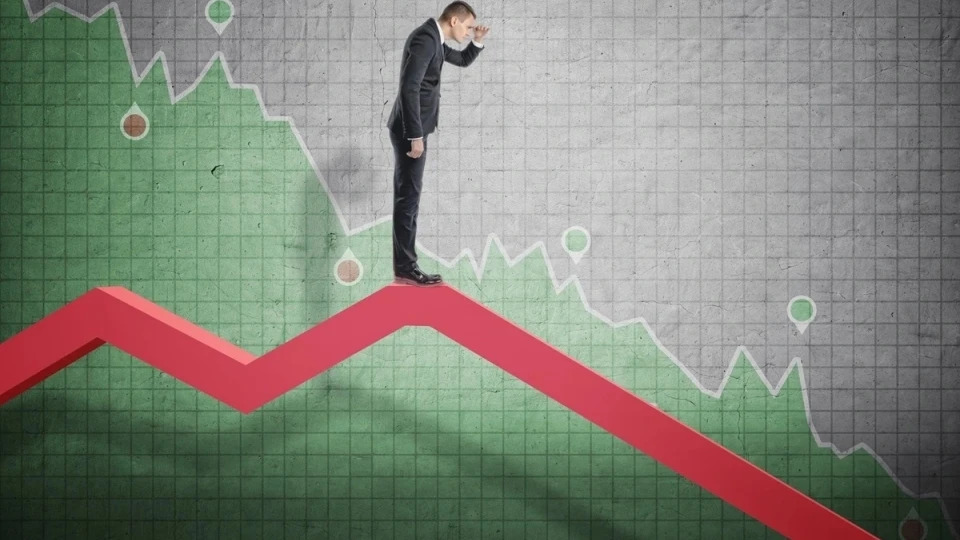 VN-Index rớt gần 50 điểm, thủng mốc 1.800 điểm ngày 8/6