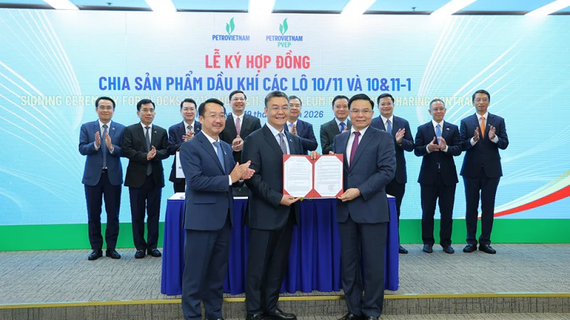 Petrovietnam ký loạt hợp đồng dầu khí chiến lược